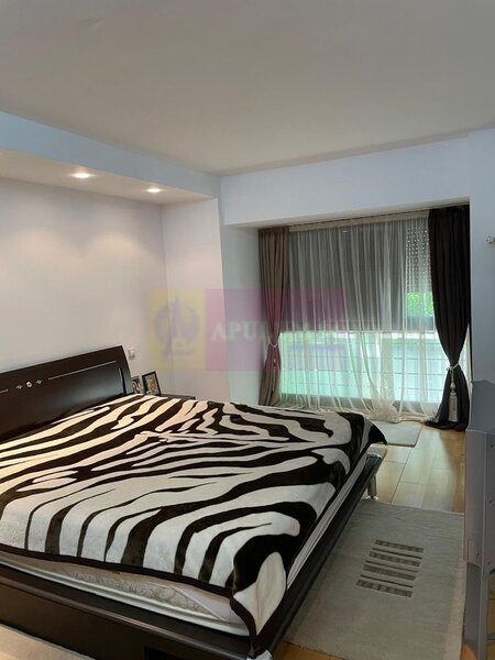 Vanzare apartament de 3 camere in zona Unirii-Goga