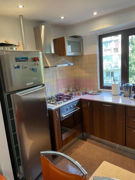Vanzare apartament de 3 camere in zona Unirii-Goga